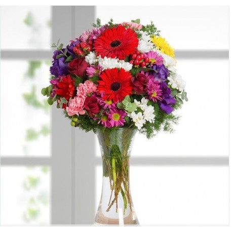 Claveles, gerberas y rosas